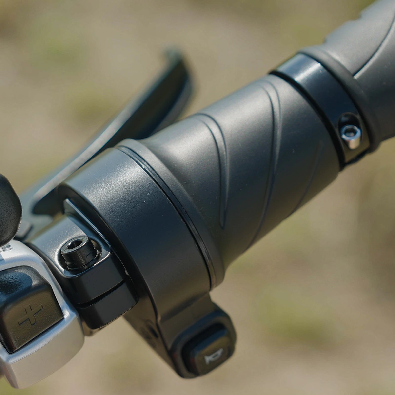 Half Twist Throttle